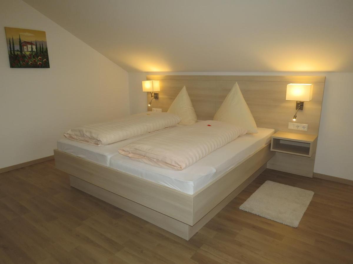 Hotel Buechelsteiner Hof Grattersdorf Exteriér fotografie